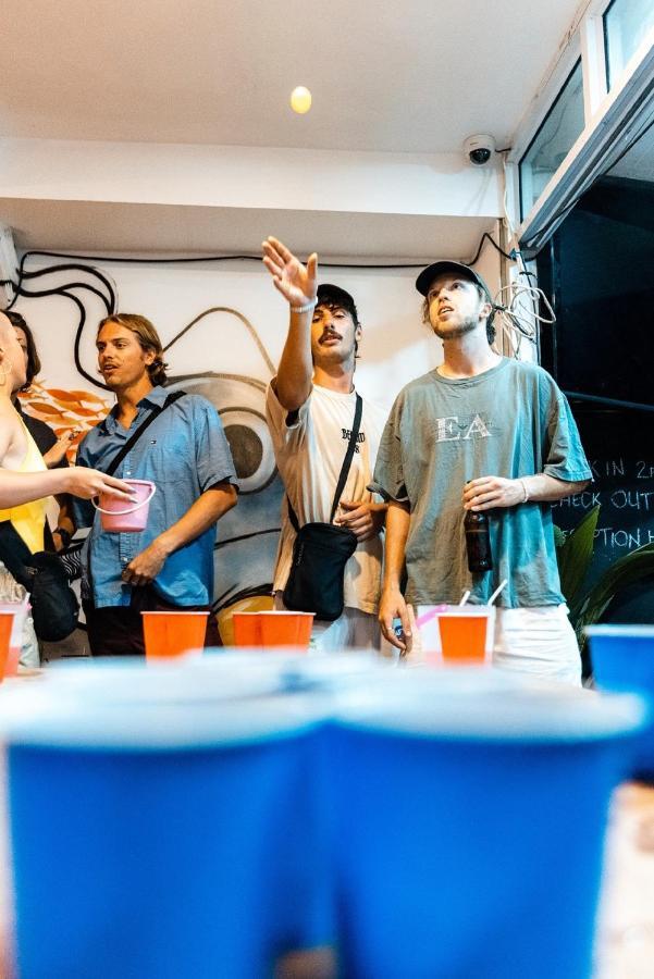 Revolution Koh Tao Hostel Ngoại thất bức ảnh